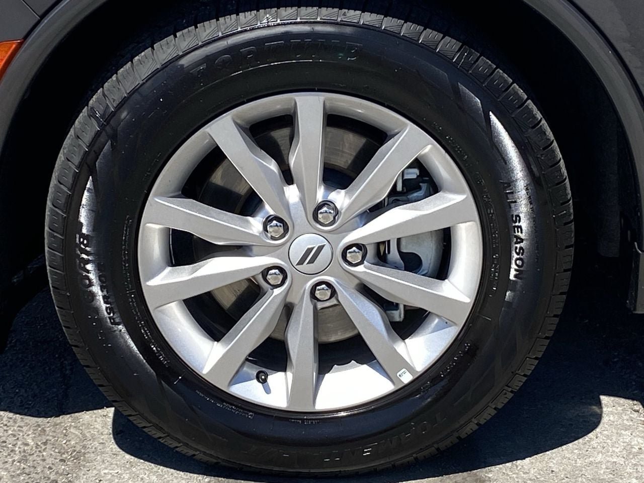 Used 2025 Dodge Durango GT RWD image 8