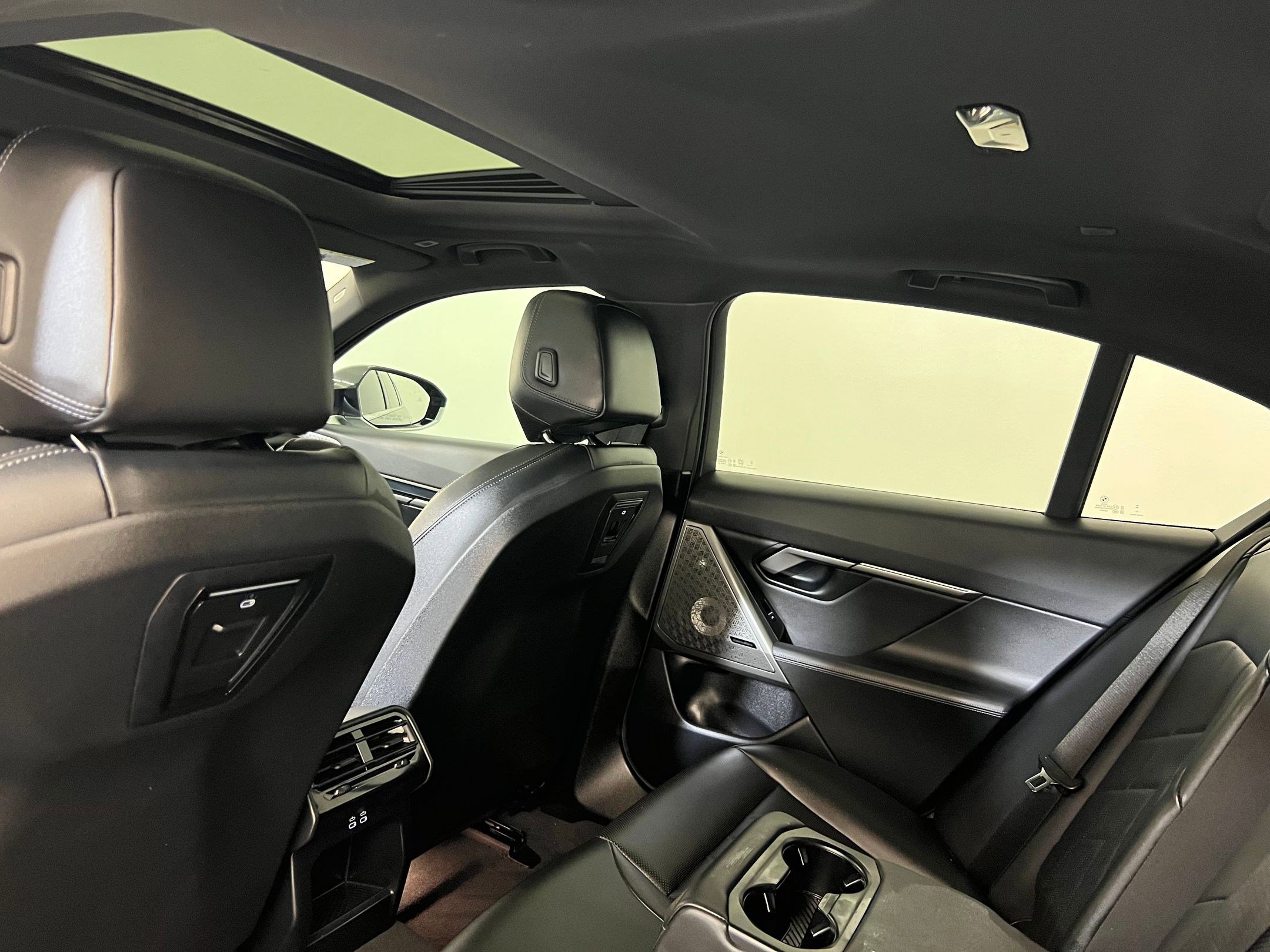 Used 2026 BMW 540i xDrive 540i xDrive image 33