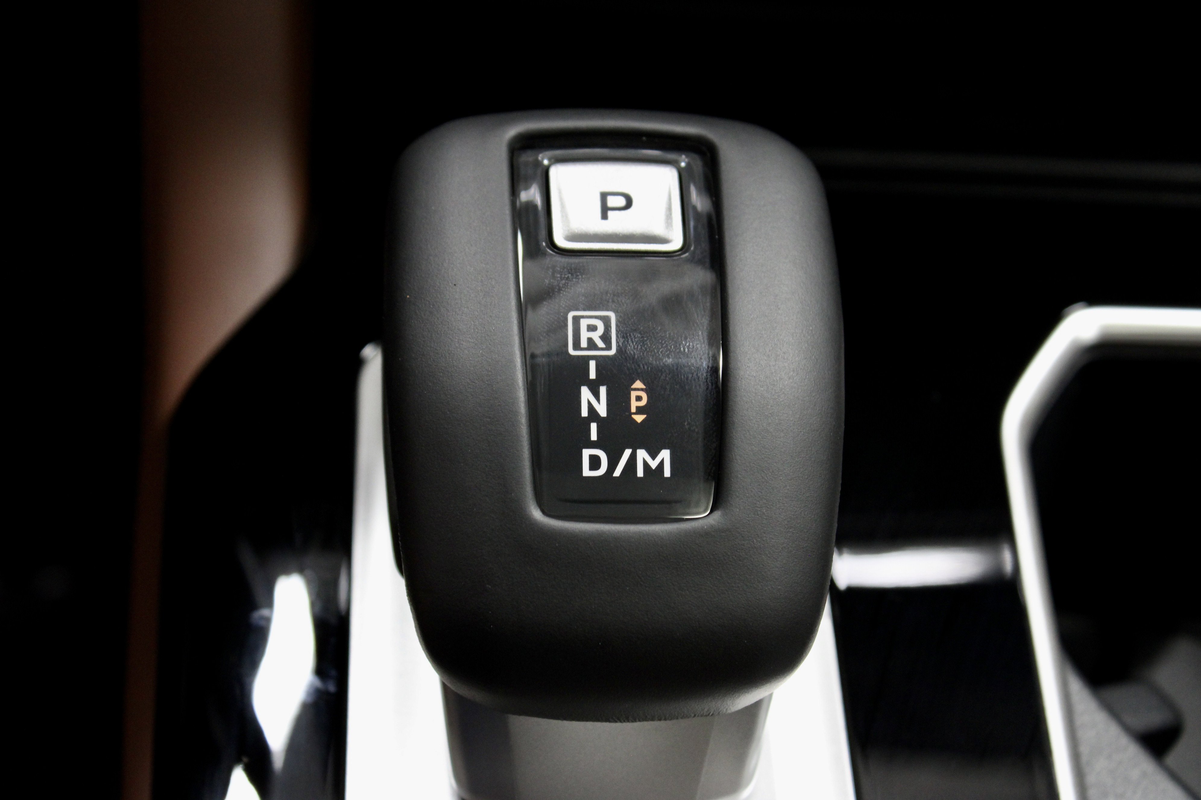New 2025 Mitsubishi Outlander SEL image 28