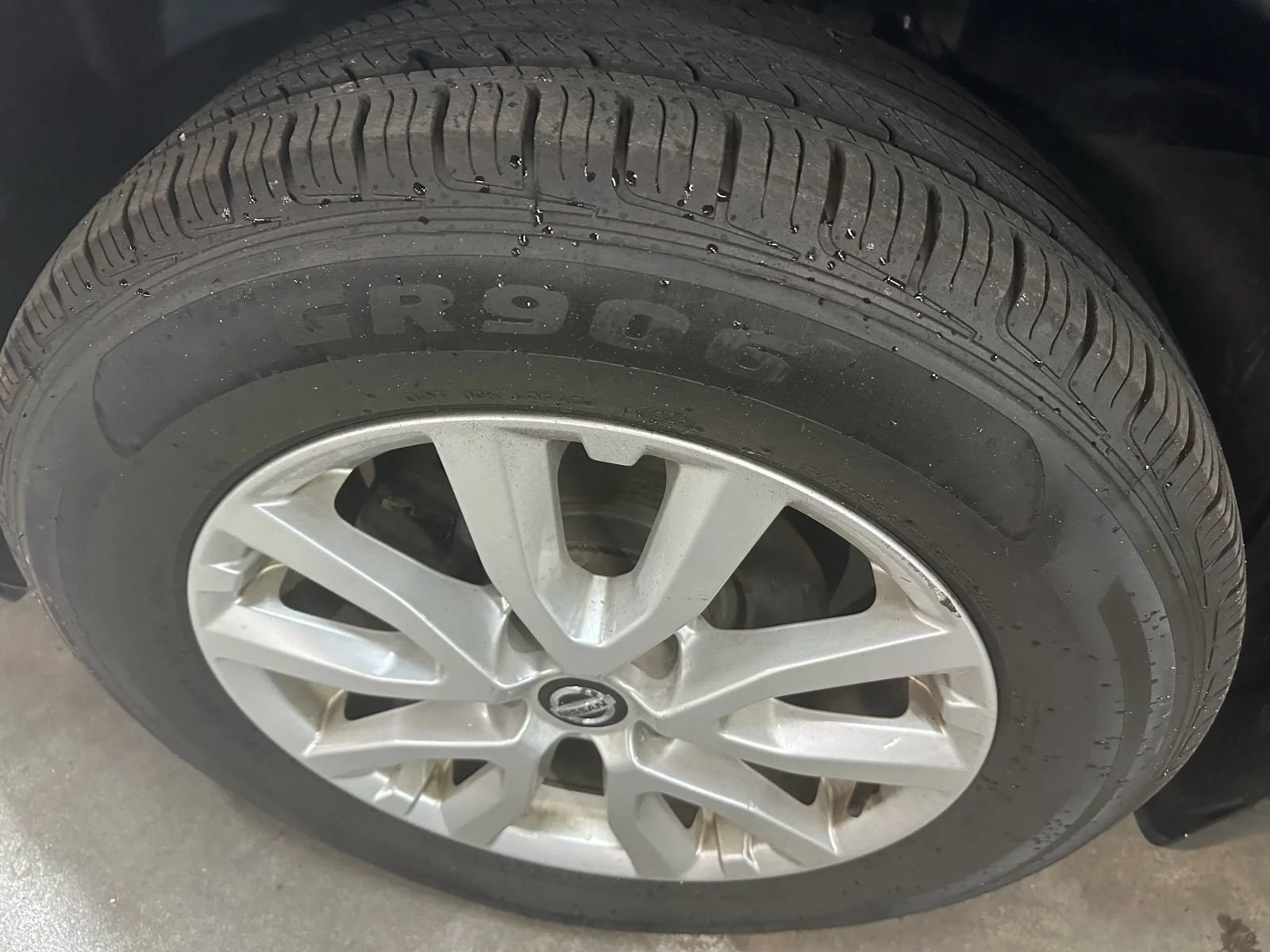 Used 2020 Nissan Rogue SV AWD/4WD image 20