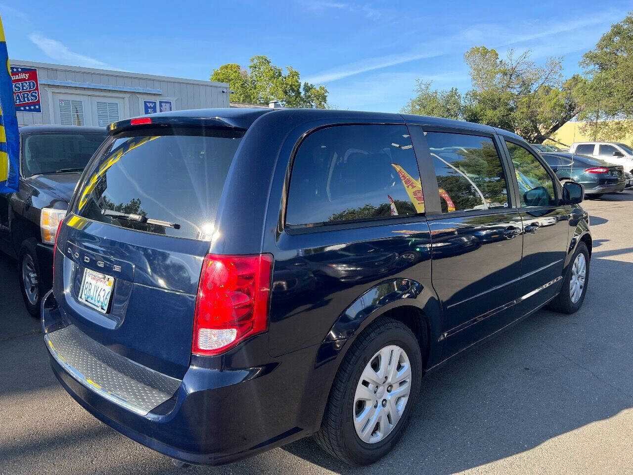 Used 2015 Dodge Grand Caravan SE w/ Quick Order Package 29E SE image 6