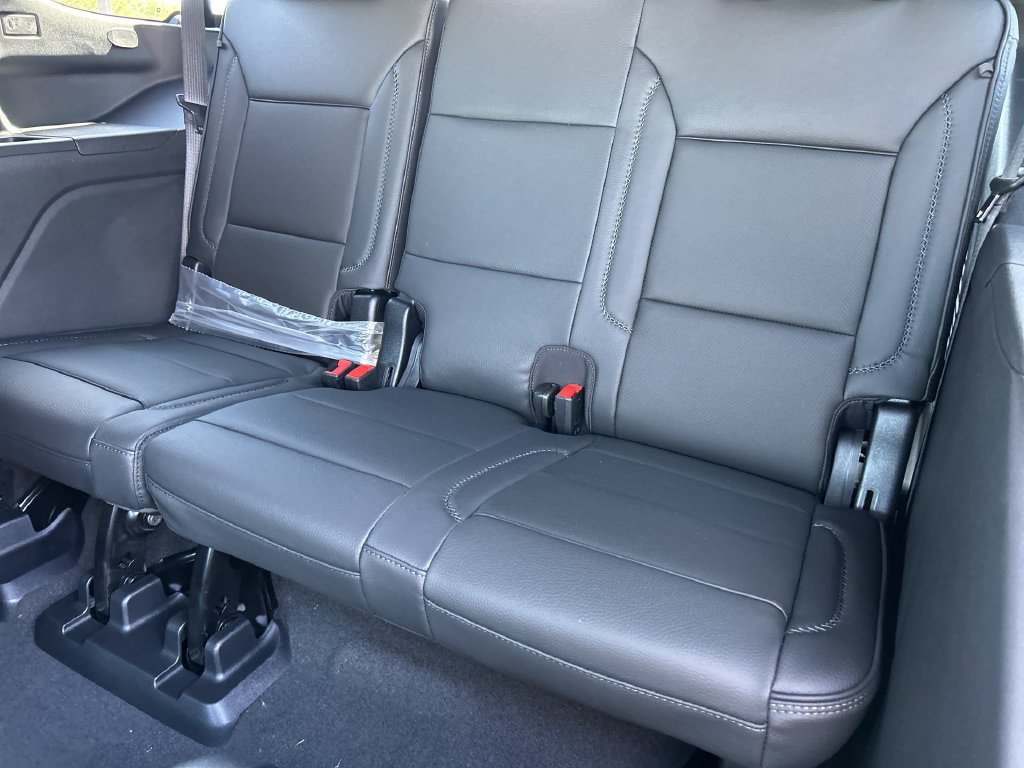 New 2027 GMC Yukon Denali w/ Sun & Power Step Package AWD/4WD image 36