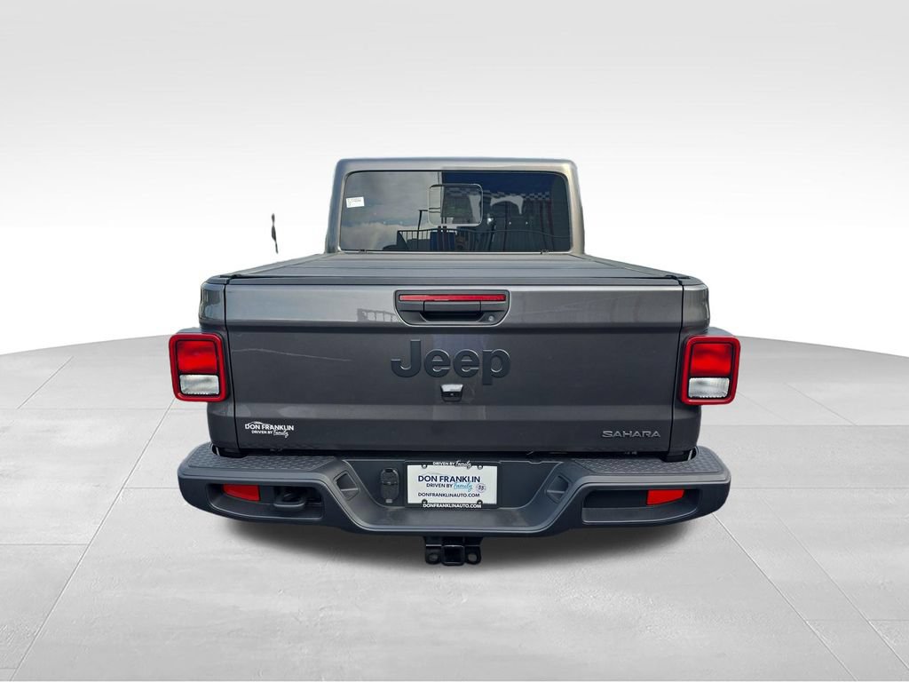 New 2026 Jeep Gladiator Sport AWD/4WD image 4