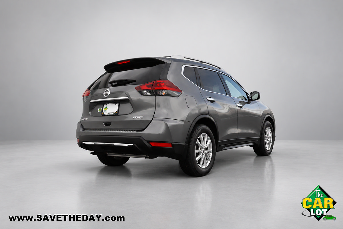Used 2020 Nissan Rogue S w/ Special Edition Package FWD image 8