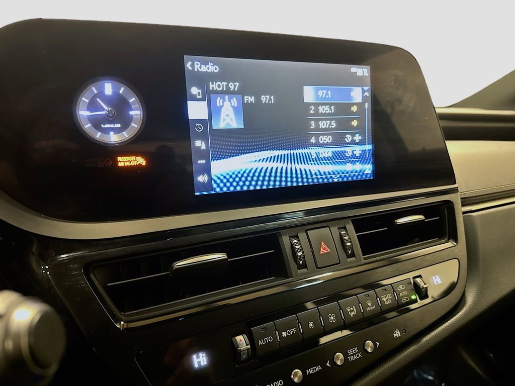 Used 2022 Lexus ES 350 w/ Premium Package image 17