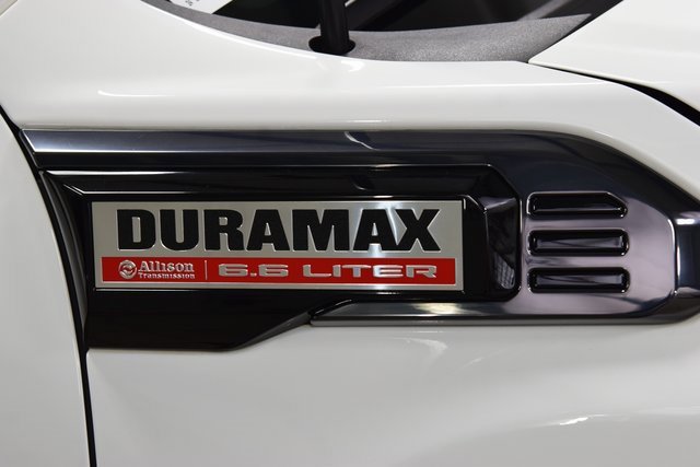 Used 2024 GMC Sierra 2500 AT4 w/ AT4 Premium Plus Package image 18