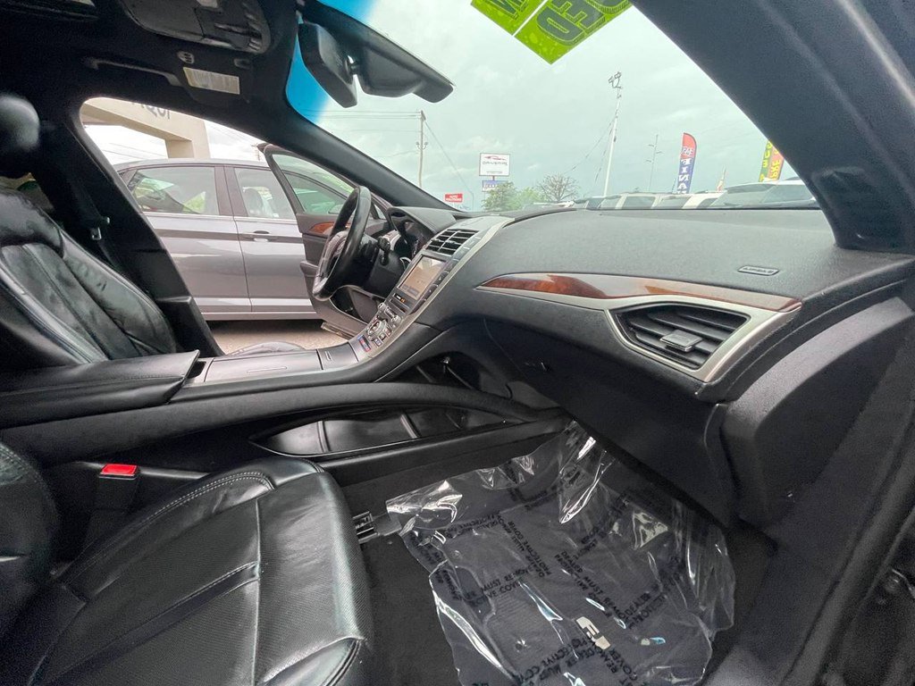 Used 2019 Lincoln MKZ Reserve image 22