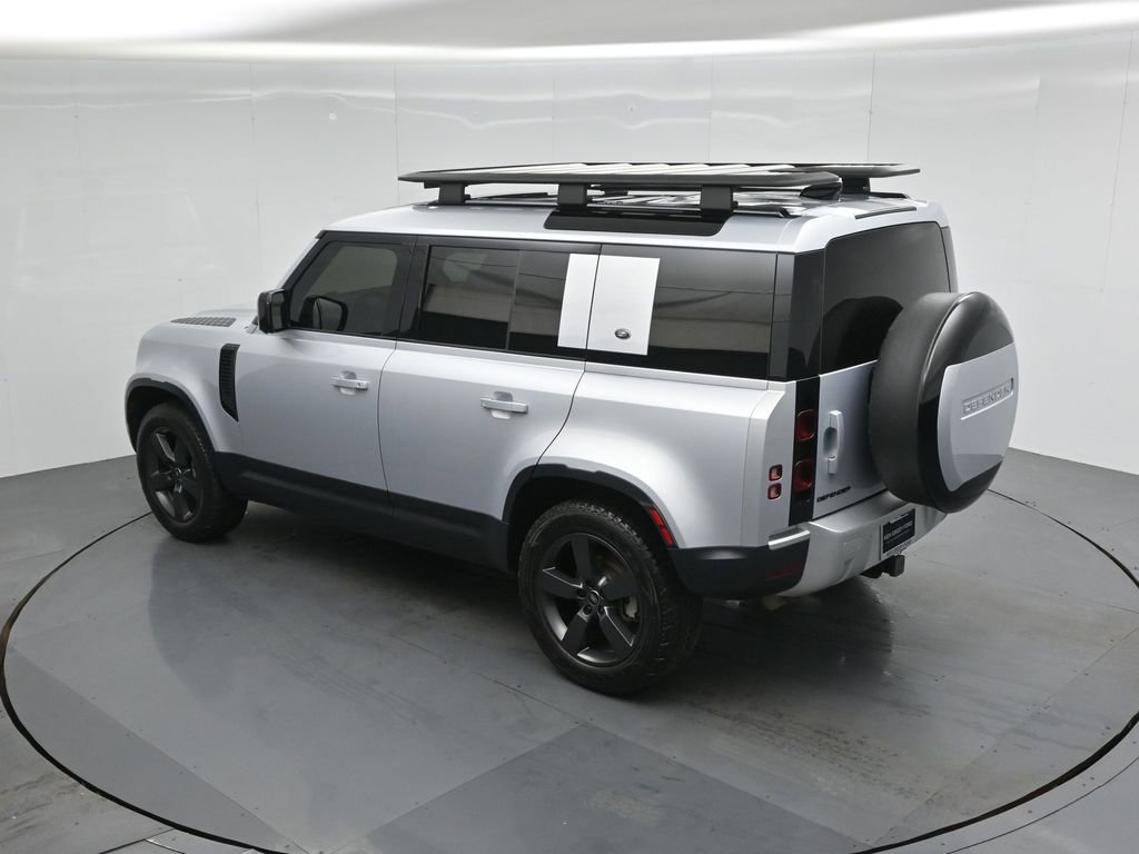 Used 2024 Land Rover Defender 110 S image 42