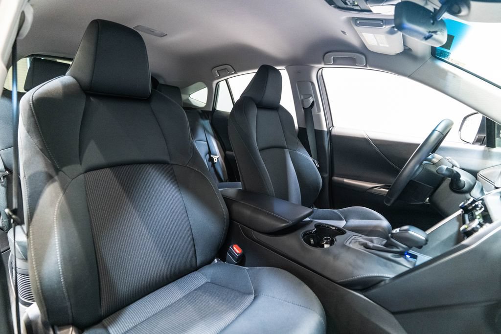 Certified 2024 Toyota Venza LE AWD/4WD image 15