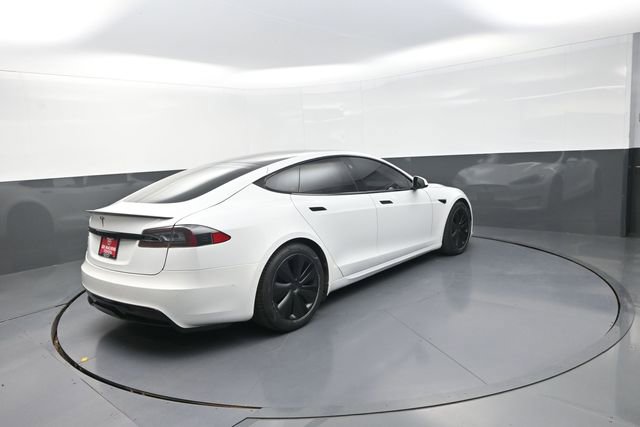 Used 2022 Tesla Model S image 25