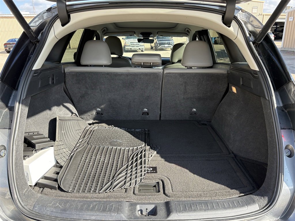 Used 2023 INFINITI QX50 Luxe w/ Cargo Package image 27