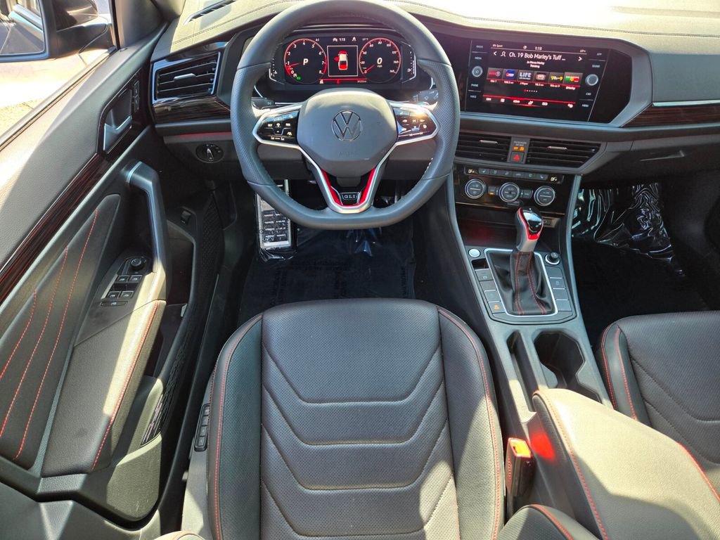 Certified 2024 Volkswagen Jetta GLI Autobahn w/ GLI Black Package image 10