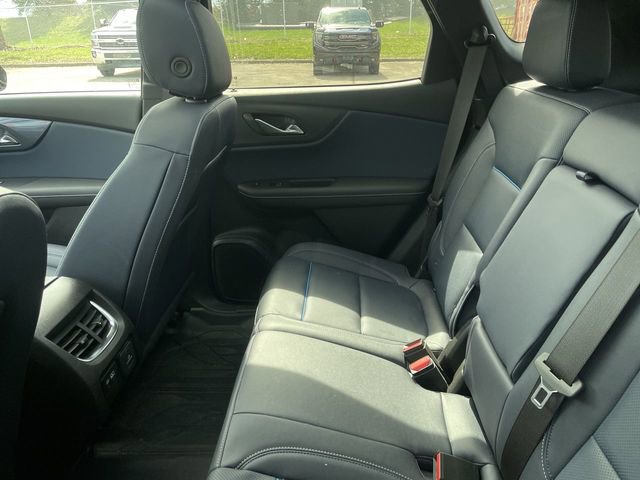 Used 2025 Chevrolet Blazer RS w/ Driver Confidence II Package image 5