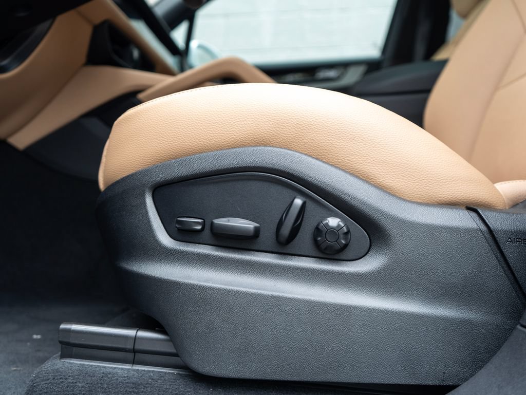 New 2026 Porsche Cayenne AWD/4WD image 20