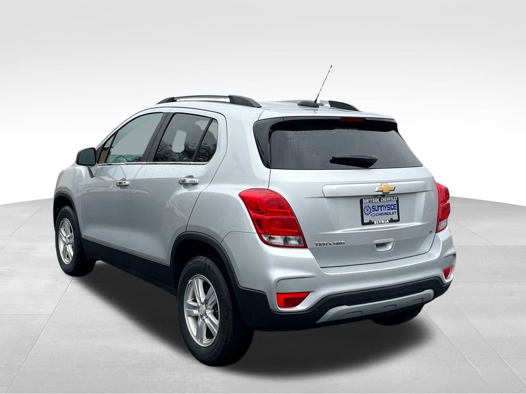 Used 2018 Chevrolet Trax LT w/ LT Convenience Package image 5