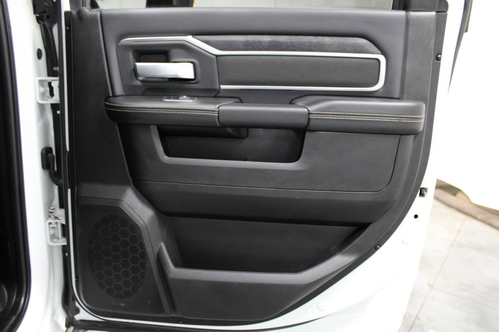 Used 2024 RAM 2500 Big Horn image 34