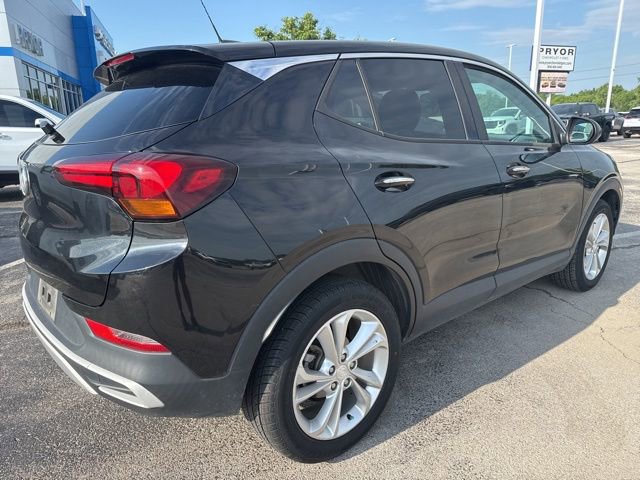 Used 2020 Buick Encore GX Preferred w/ Cold Weather Comfort Package FWD image 2