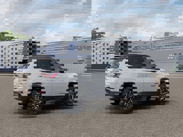 New 2026 Jeep Compass Trailhawk image 4