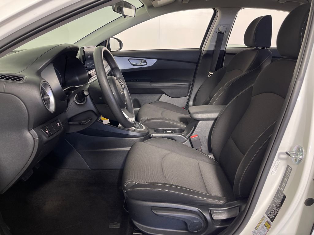 Used 2024 Kia Forte LXS FWD image 12