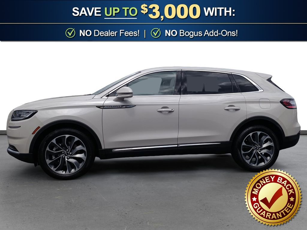 Used 2022 Lincoln Nautilus Reserve w/ Luxury Package image 2