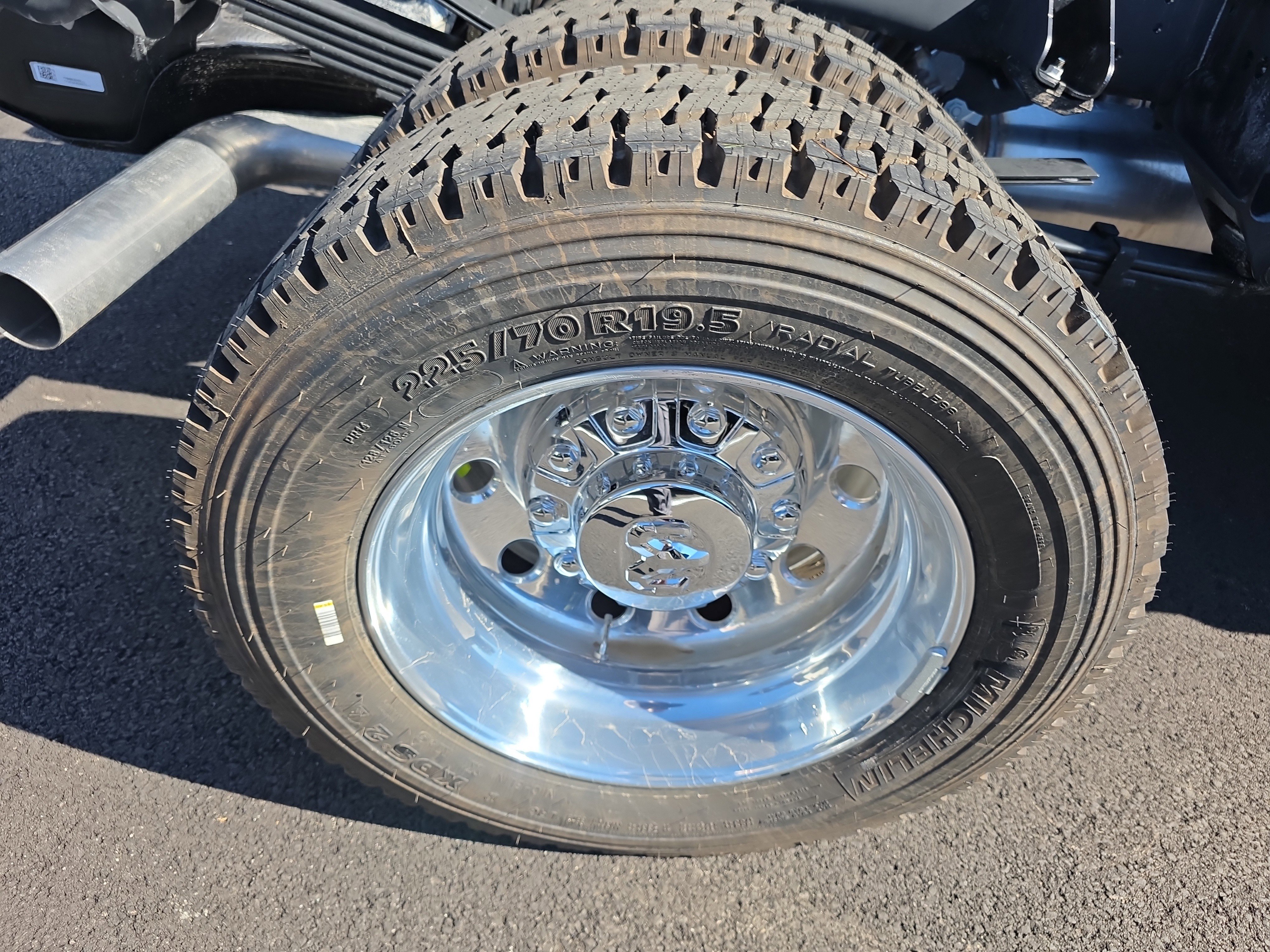 New 2026 RAM 5500 Laramie w/ Laramie Trim Package image 32