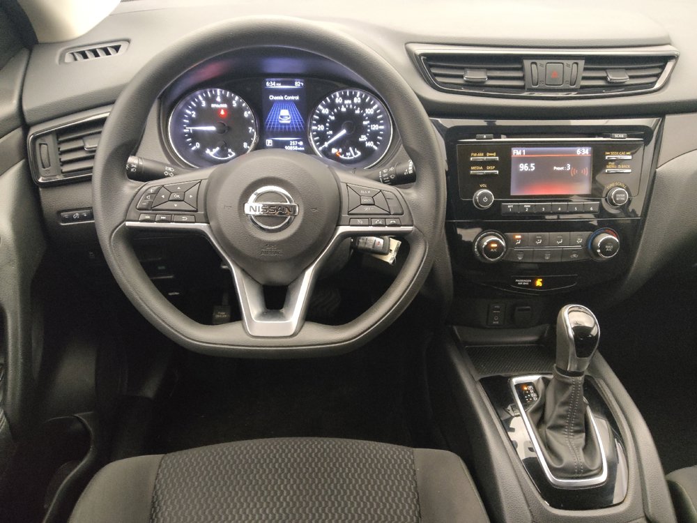 Used 2017 Nissan Rogue Sport S w/ S Appearance Package AWD/4WD image 22