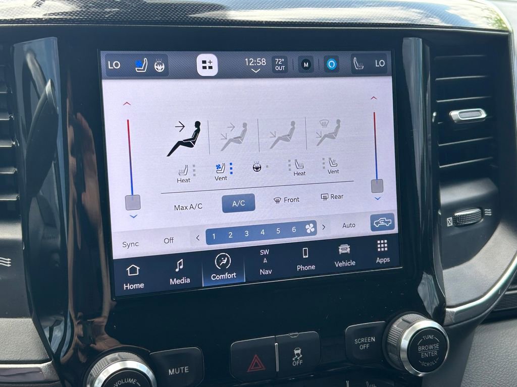 Used 2022 RAM 2500 Laramie w/ Night Edition image 38