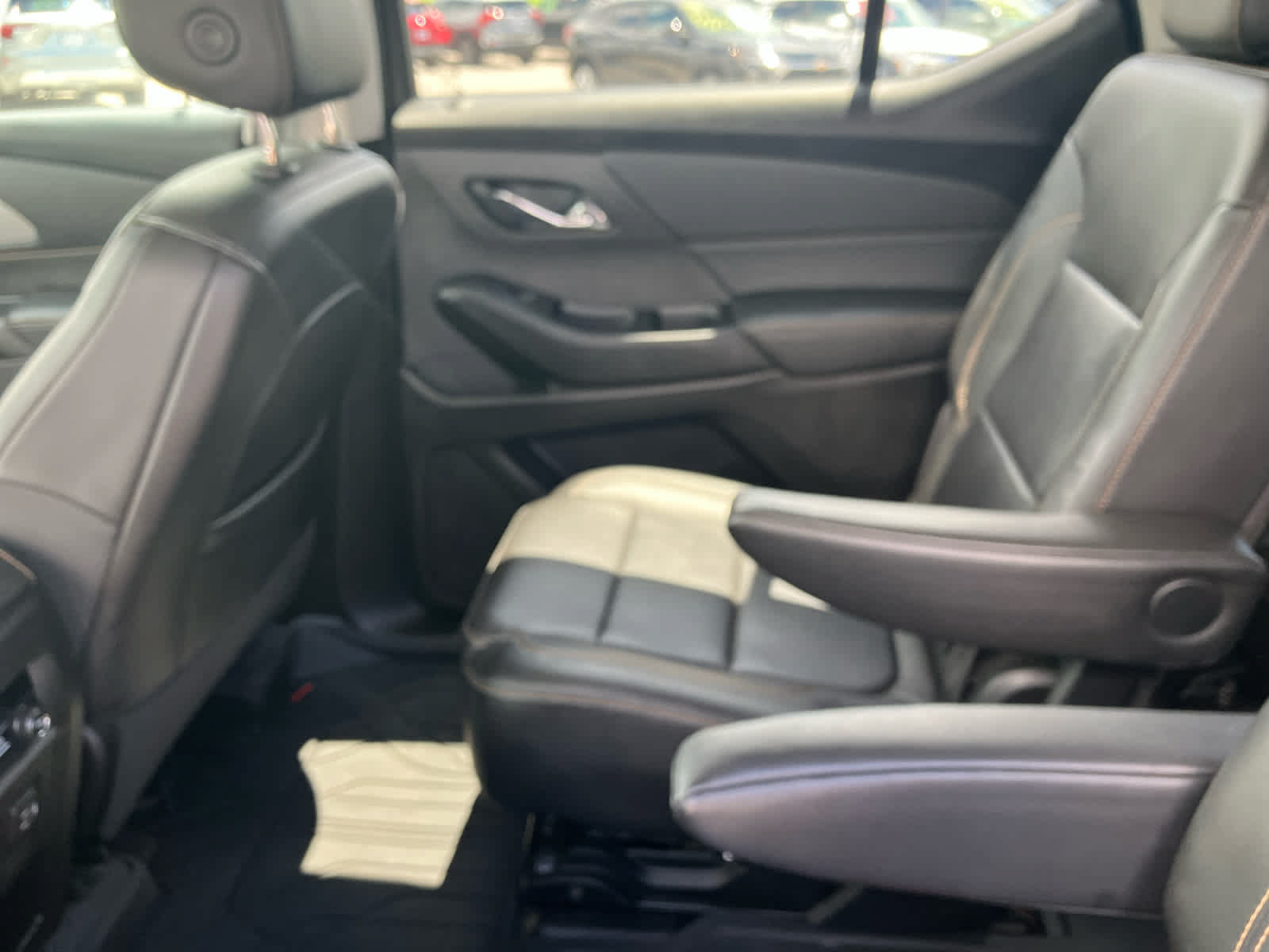 Used 2021 Chevrolet Traverse RS AWD/4WD image 35