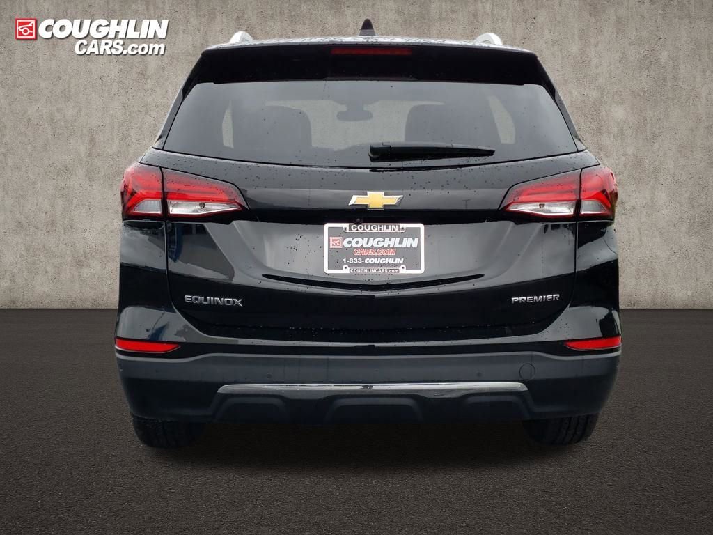 Used 2024 Chevrolet Equinox Premier FWD image 4