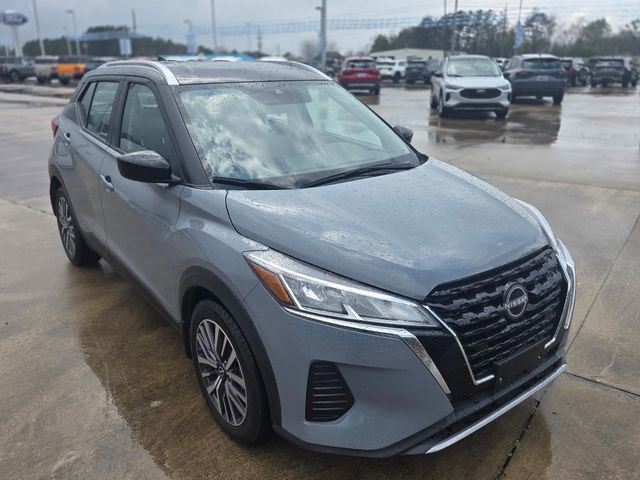 Used 2023 Nissan Kicks SV image 8