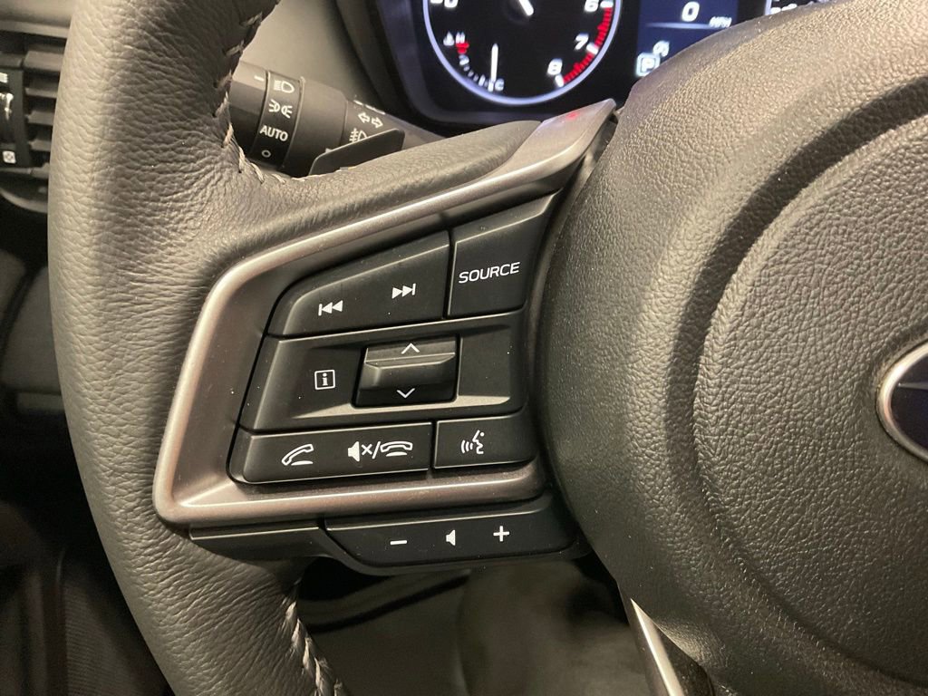 Used 2023 Subaru Outback Premium image 21