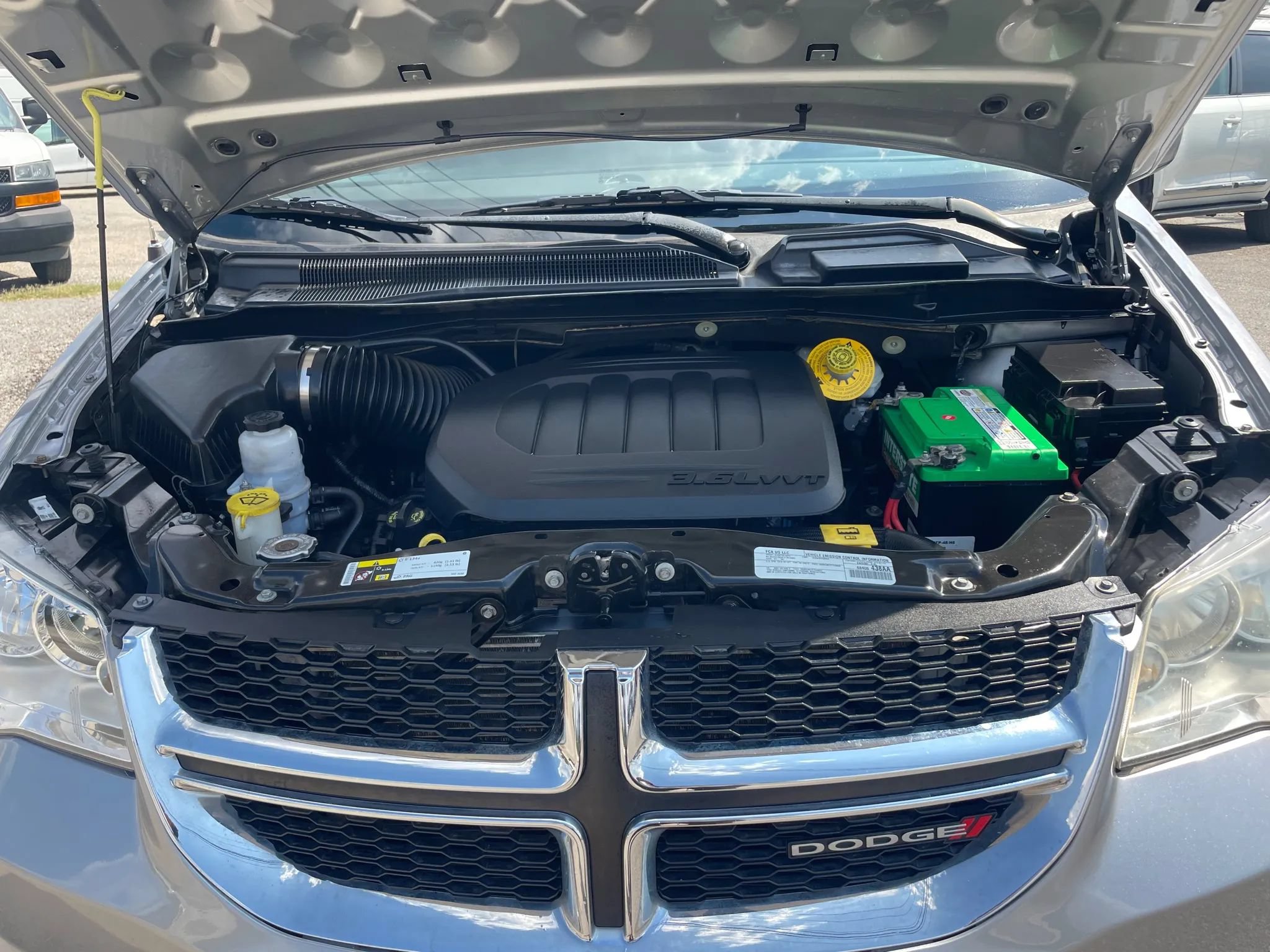 Used 2019 Dodge Grand Caravan SXT FWD image 8