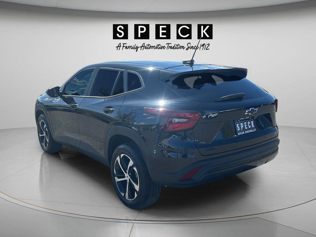 New 2026 Chevrolet Trax RS FWD video 3