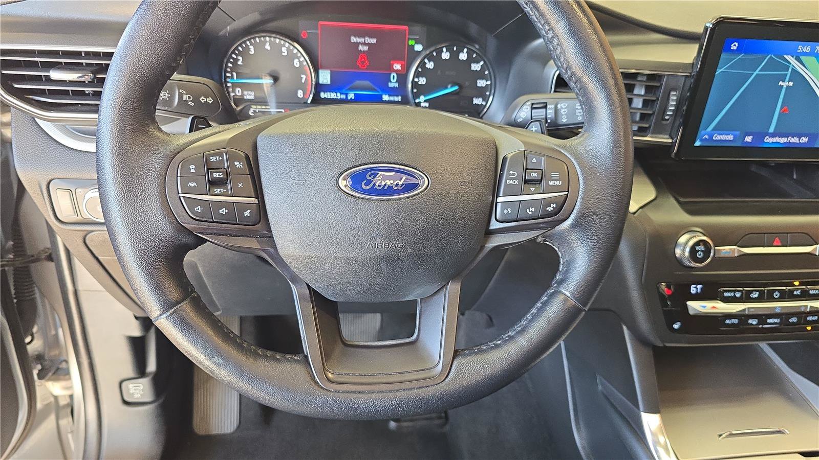 Used 2020 Ford Explorer XLT w/ Equipment Group 202A AWD/4WD image 28