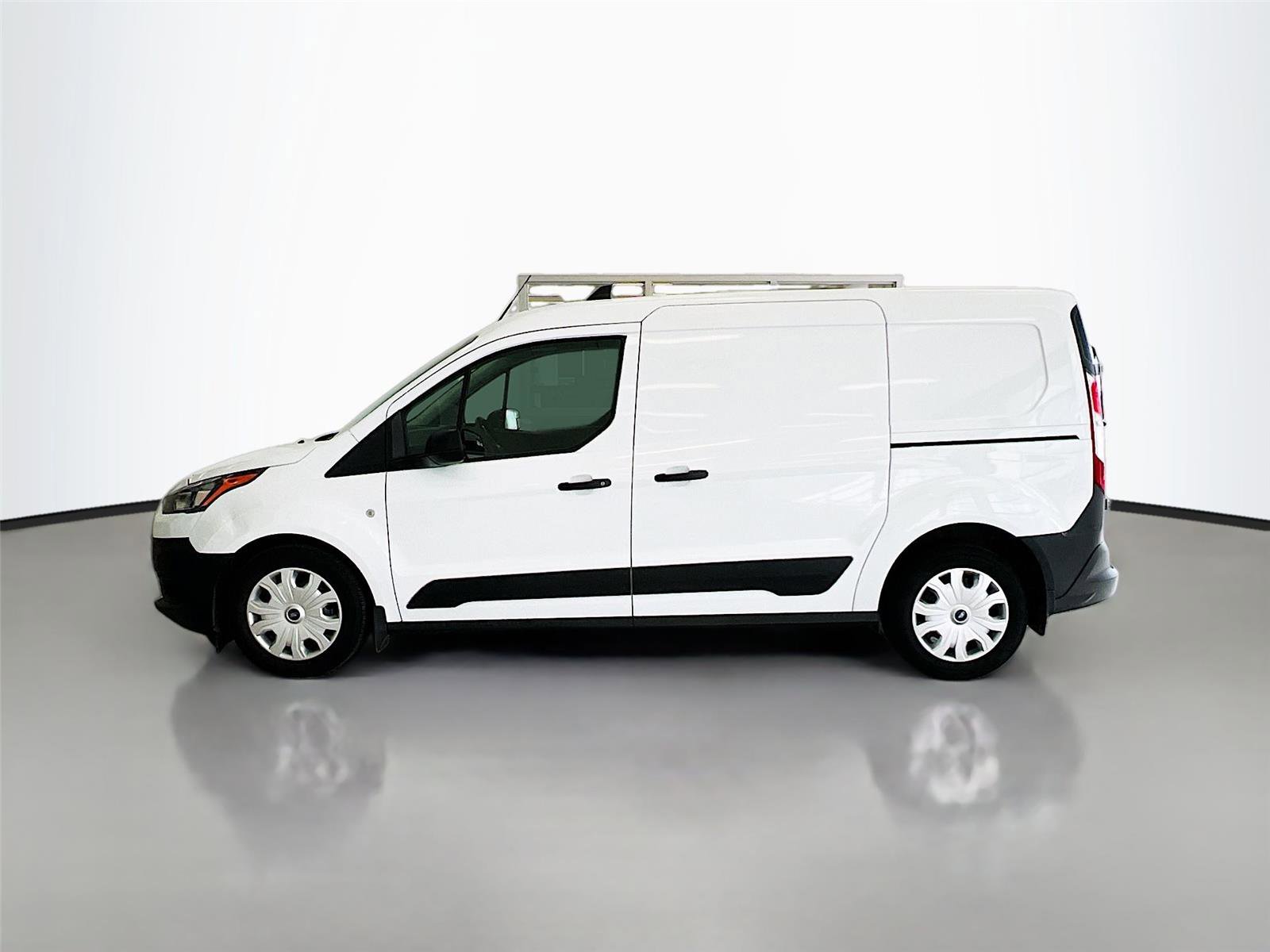 Used 2023 Ford Transit Connect XL image 8