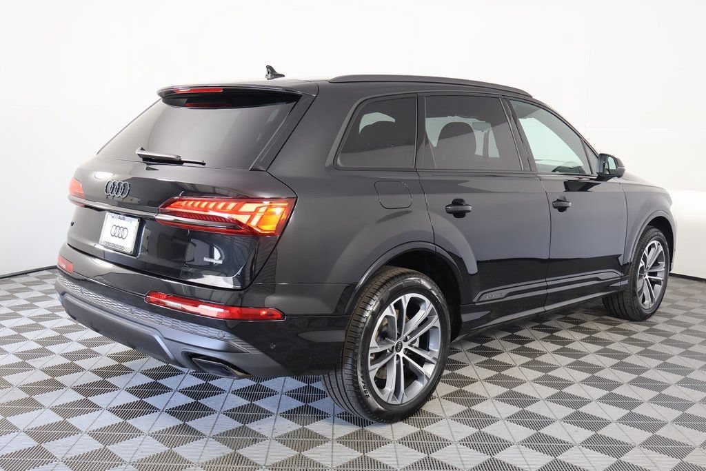 New 2026 Audi Q7 2.0T Premium AWD/4WD image 2