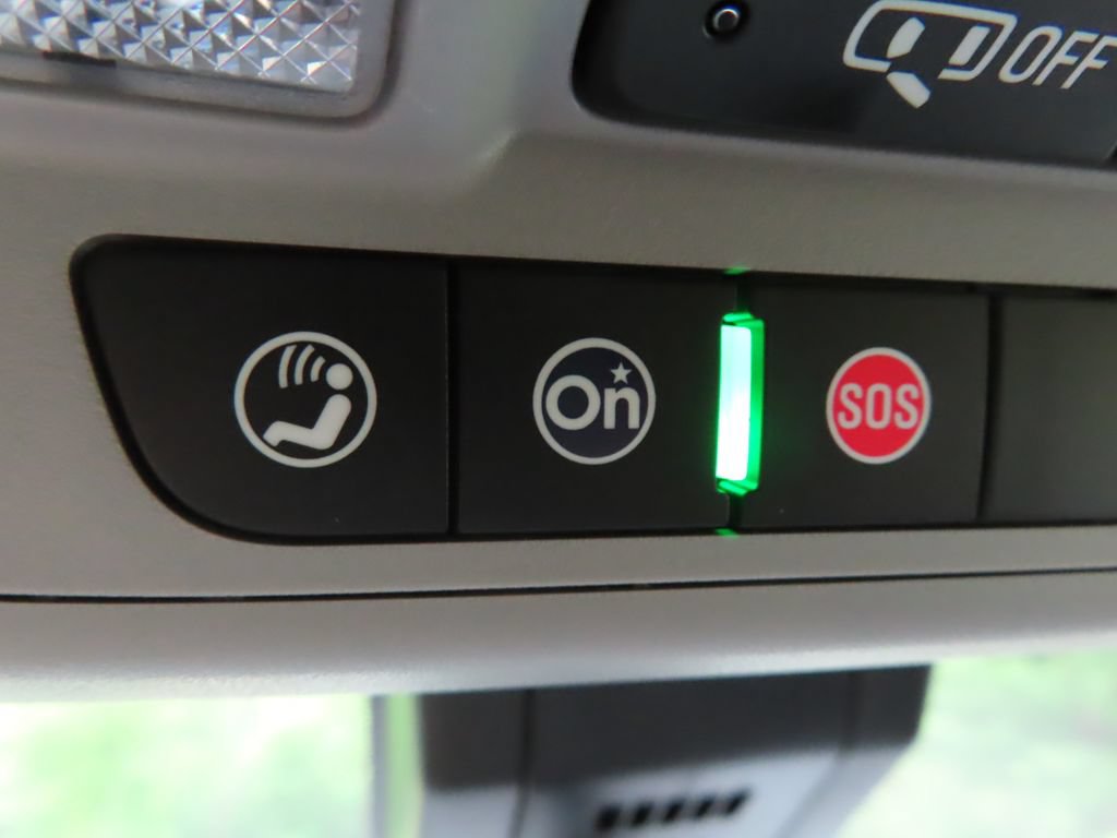 Certified 2024 Chevrolet Equinox LT AWD/4WD image 13