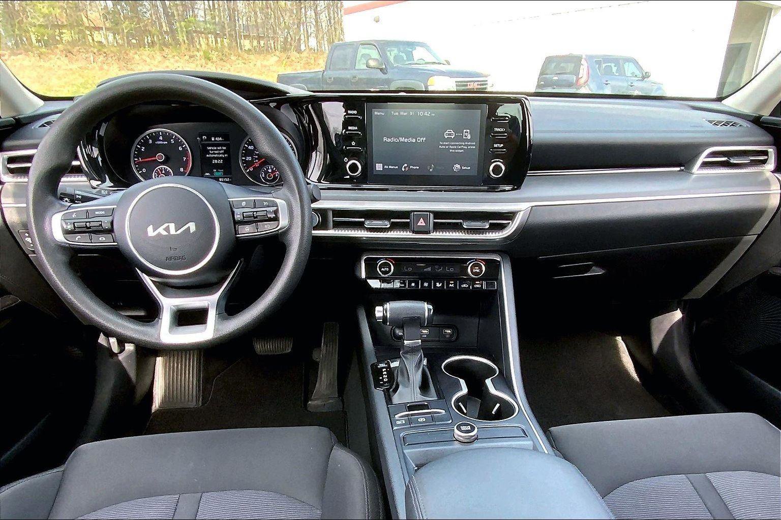 Used 2024 Kia K5 LXS image 13