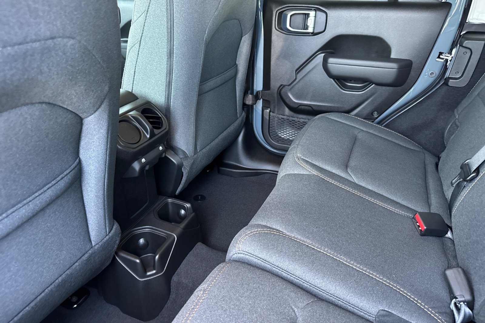 New 2026 Jeep Wrangler Unlimited Sport AWD/4WD image 11