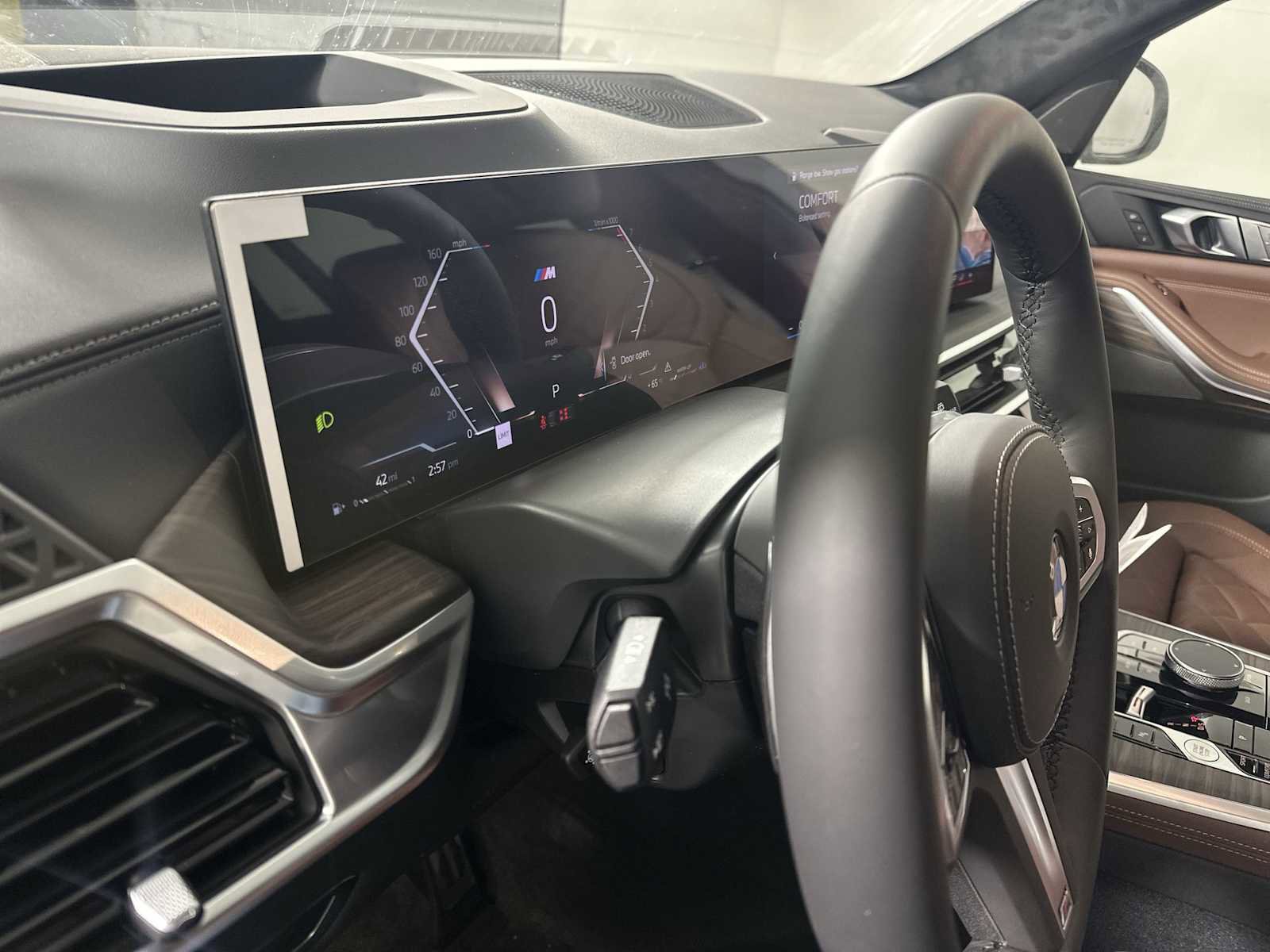 New 2026 BMW X7 xDrive40i w/ M Sport Package image 15