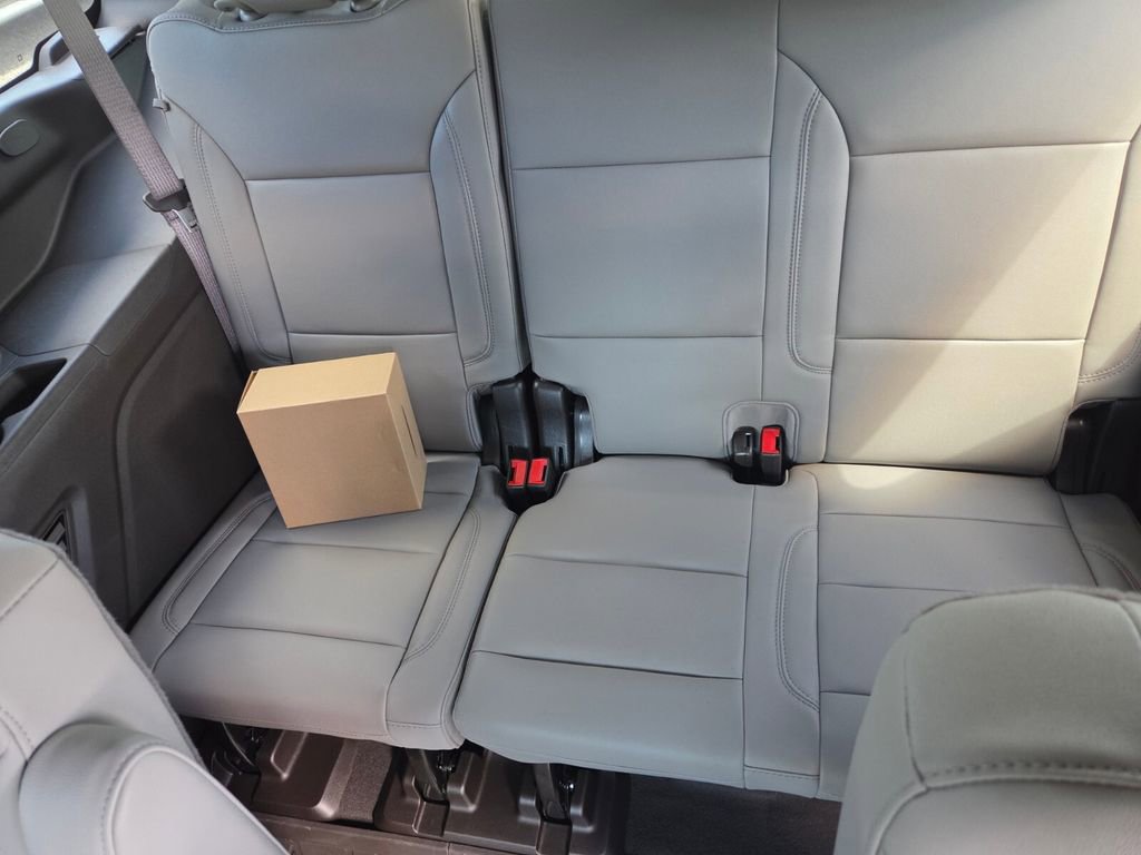 New 2026 Chevrolet Tahoe Z71 w/ Z71 Off-Road Package image 6