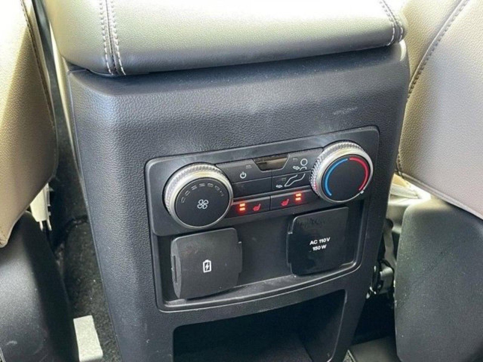 Used 2021 Ford Explorer Limited w/ Equipment Group 301A image 22