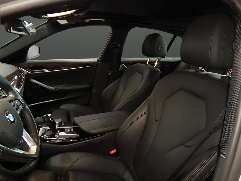 Used 2019 BMW 530i xDrive w/ Convenience Package image 16