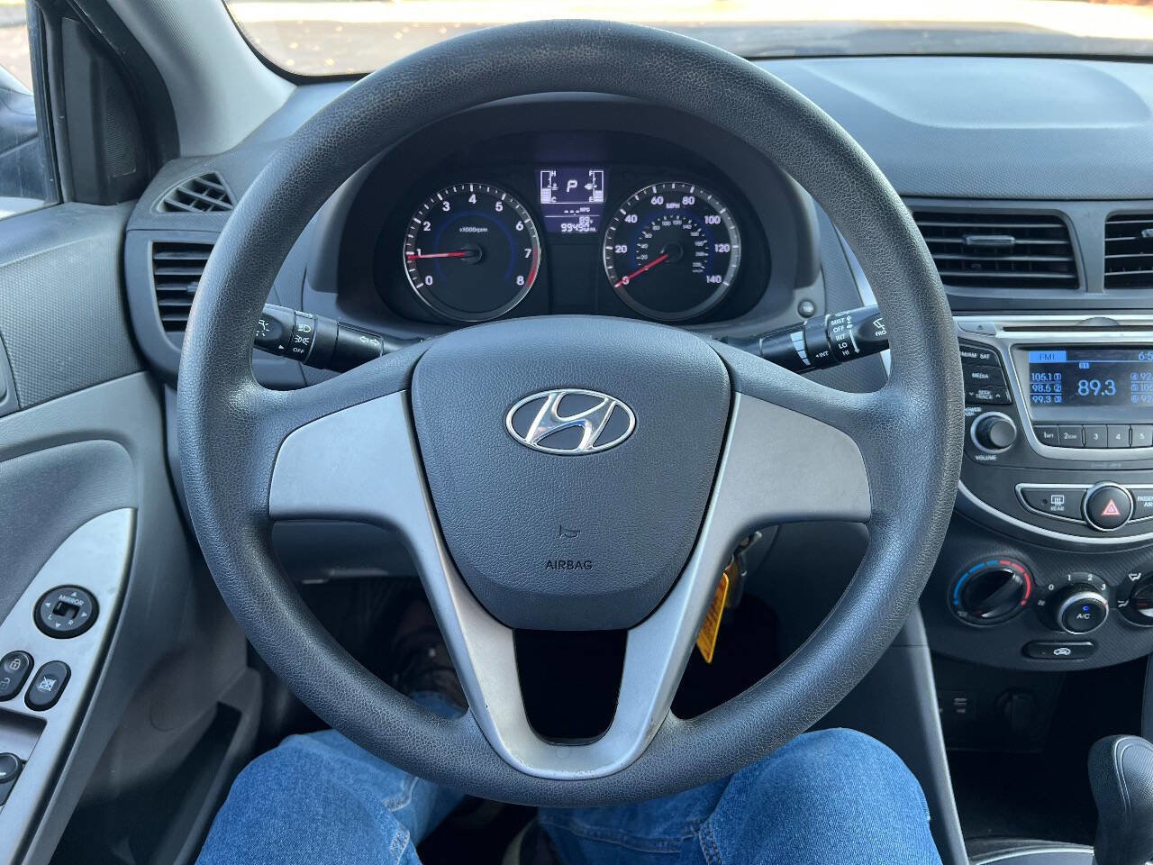 Used 2015 Hyundai Accent GLS image 17