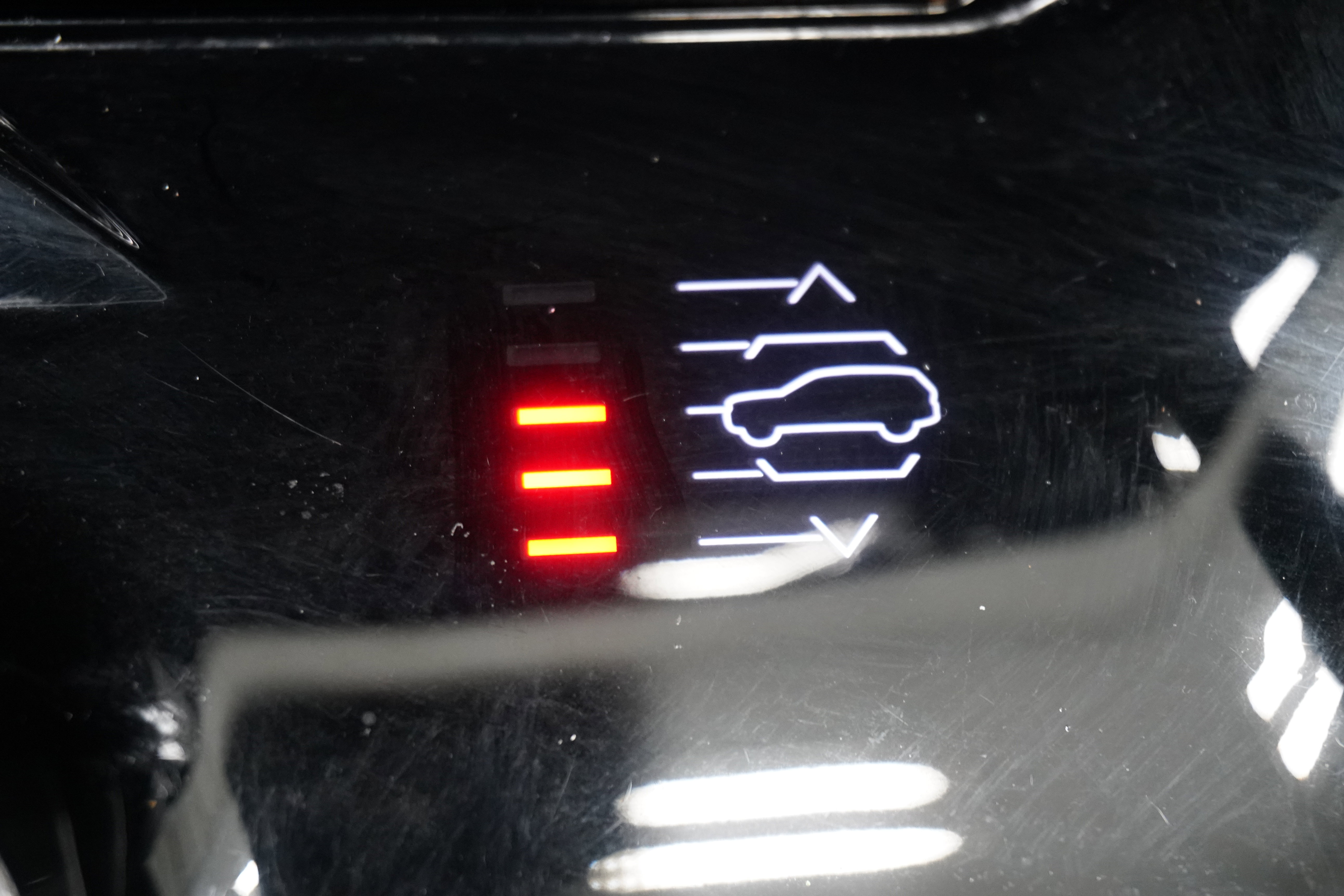 Used 2022 Jeep Wagoneer Series III AWD/4WD image 27