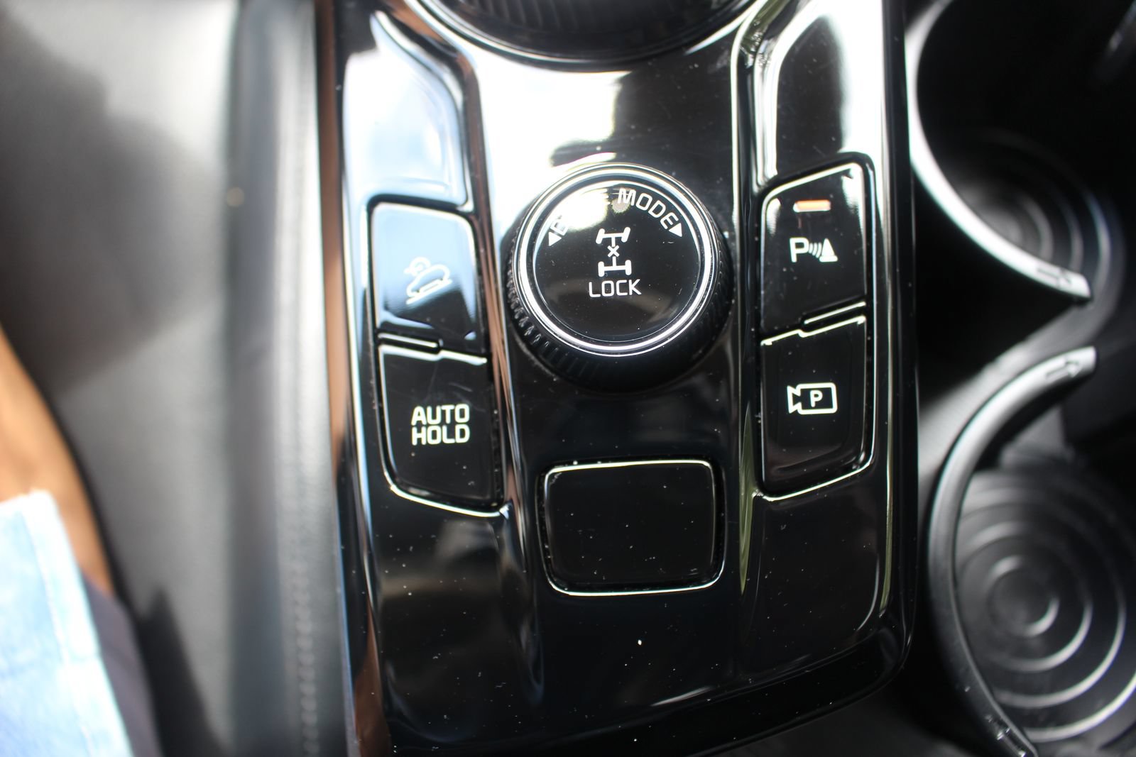 Certified 2025 Kia Sportage SX Prestige AWD/4WD image 39