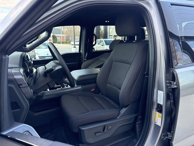 Used 2025 Ford F150 XLT w/ Equipment Group 302A MID image 10