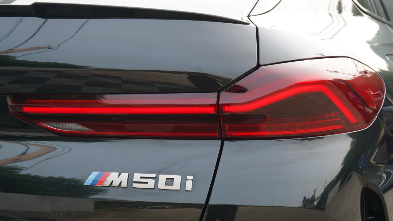 Used 2021 BMW X6 M50i w/ Executive Package AWD/4WD image 25