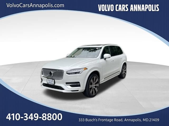 Certified 2025 Volvo XC90 T8 Plus w/ Protection Package Premier AWD/4WD image 4