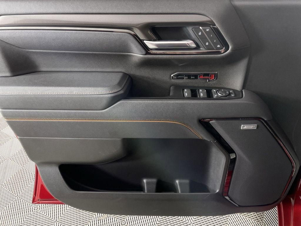 Used 2025 GMC Sierra 1500 AT4 w/ AT4 Premium Package image 22